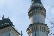 九游官网入口地址-国王赛前集体观影增强球员历史文化认同感，国王队集锦