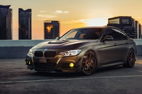 九游体育下载-世界杯激战难忘：精彩比赛瞬间集锦！，世界杯激动人心时刻