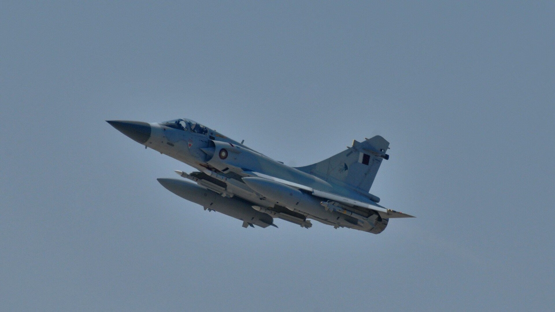 英超球队使用传球路径预测模型优化球员站位与配合节奏，英超 用球